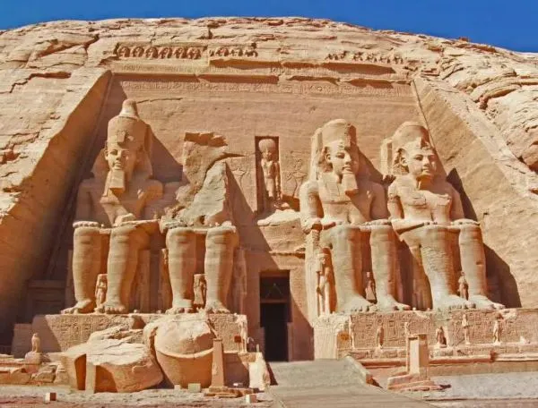 أسرار فن العمارة في تحويل الفكرة إلى واقع أسرار فن العمارة في تحويل الفكرة إلى واقع